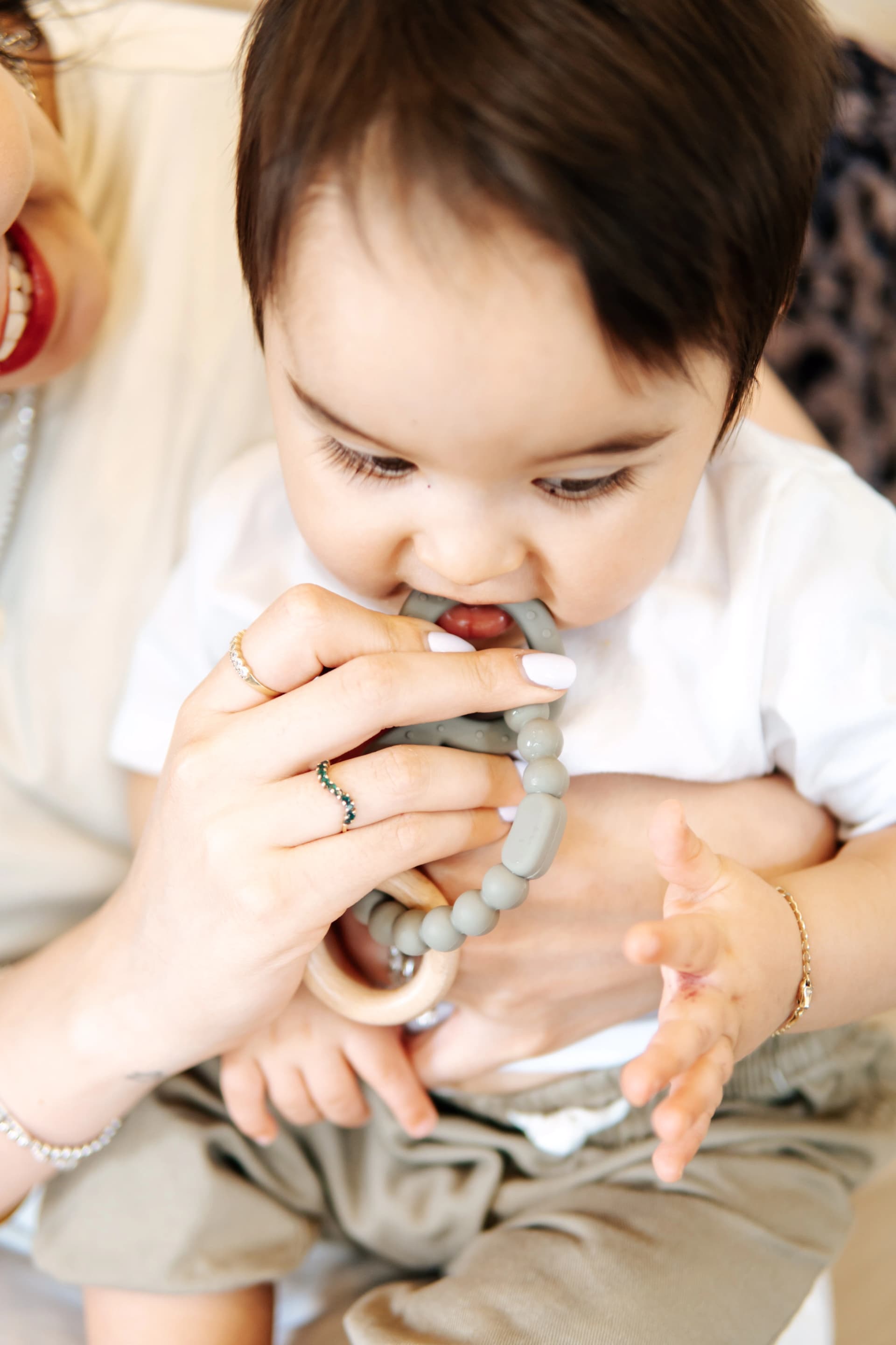 Bunny Chews Charcoal Green | Mordedera