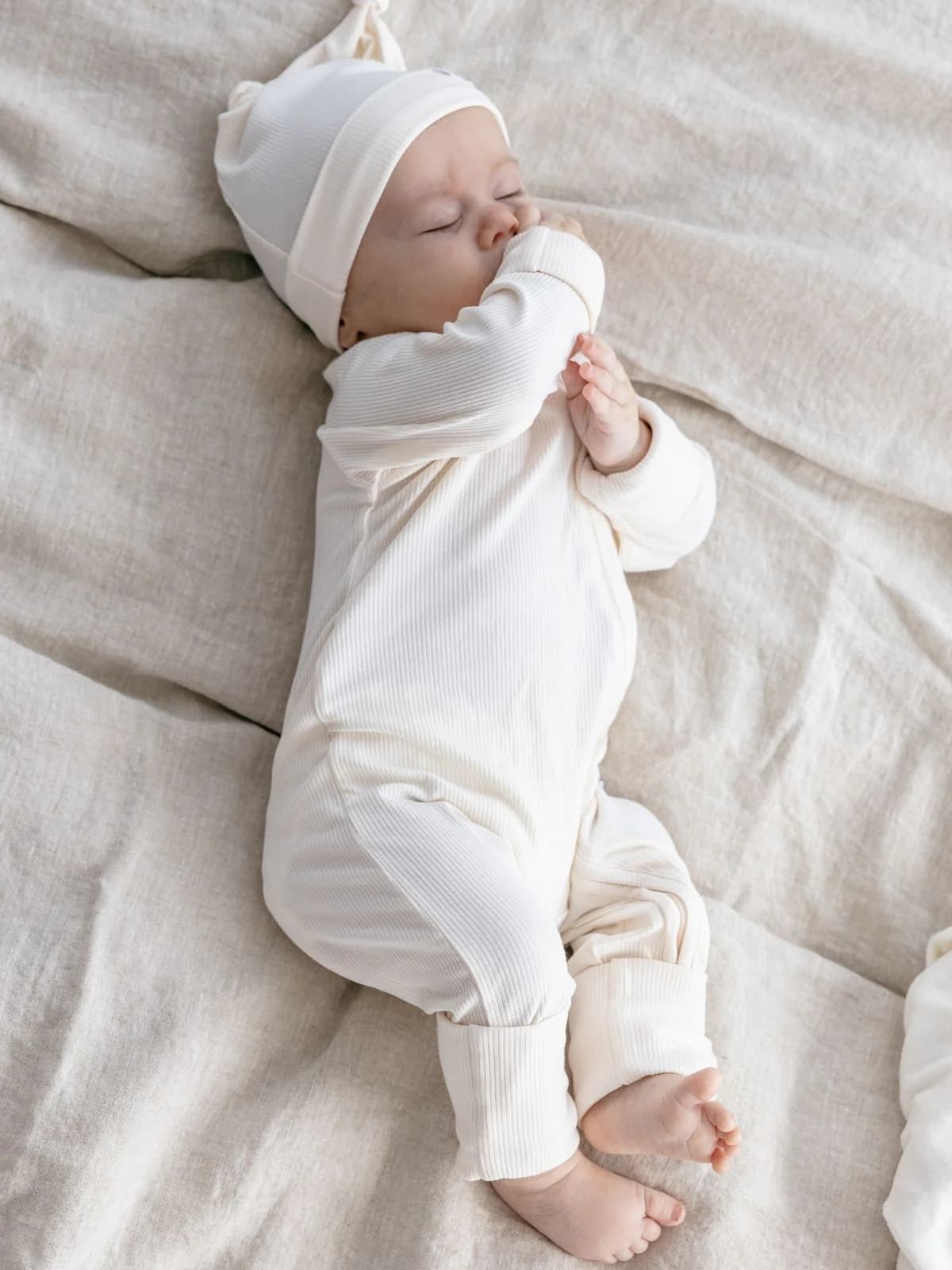 Mameluco con cierre Cream Ribbed Bamboo